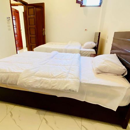 Villa Sun Wing - Guest House Luxor Buitenkant foto