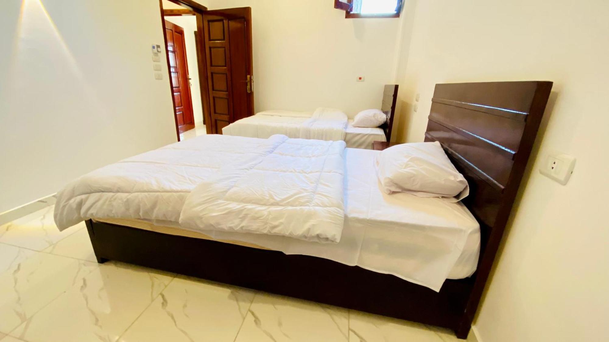 Villa Sun Wing - Guest House Luxor Buitenkant foto