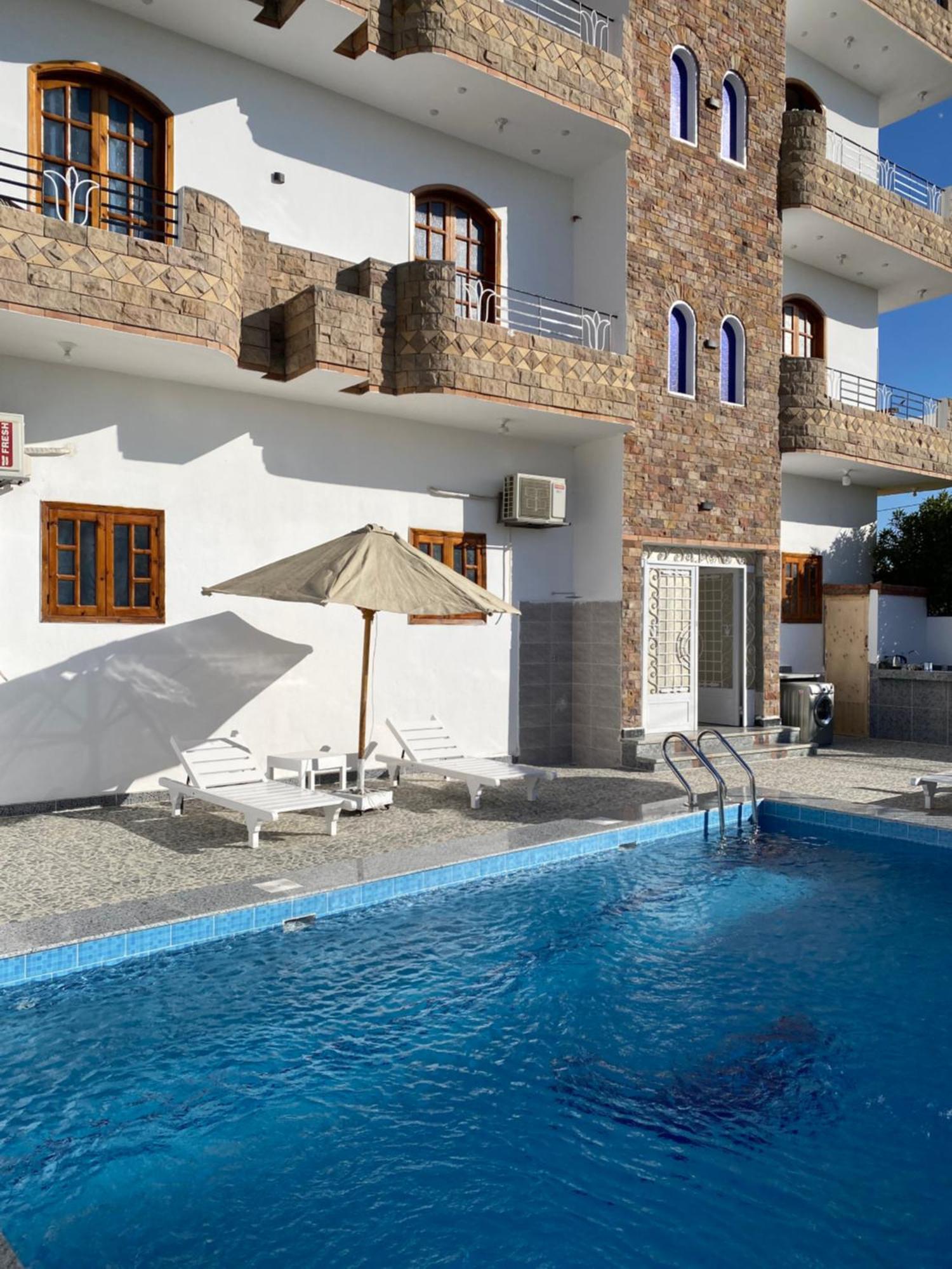 Villa Sun Wing - Guest House Luxor Buitenkant foto